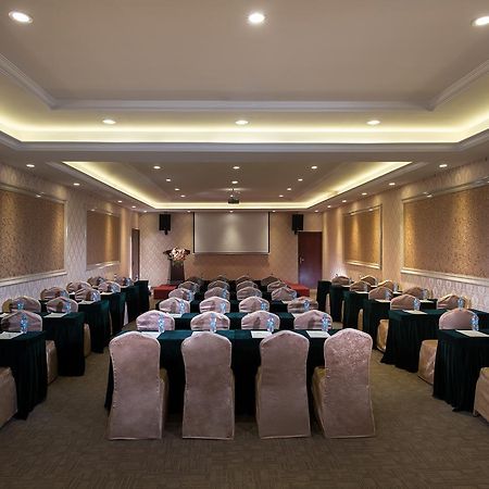 Vienna Hotel Chaoyang Nanning Extérieur photo