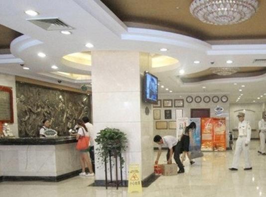 Vienna Hotel Chaoyang Nanning Extérieur photo