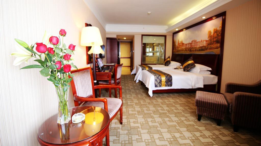 Vienna Hotel Chaoyang Nanning Extérieur photo