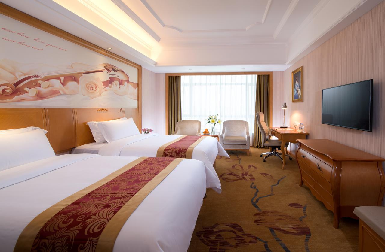 Vienna Hotel Chaoyang Nanning Extérieur photo